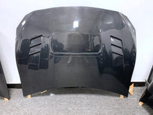 Load image into Gallery viewer, WR Vented Hood