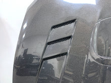 Load image into Gallery viewer, WR Vented Hood