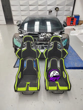 Load image into Gallery viewer, Dry carbon fiber lightweight bucket seats