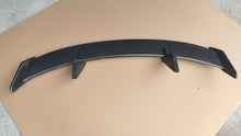 Load image into Gallery viewer, BMW M3 M4 F80 F82 G80 G82 Carbon spoiler
