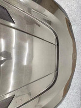 Load image into Gallery viewer, BMW E63 E64 Carbon fiber vented hood