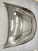 Load image into Gallery viewer, BMW E63 E64 Carbon fiber vented hood
