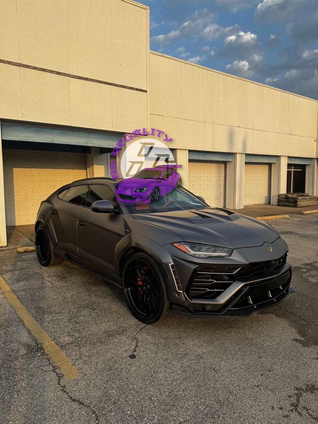 Lamborghini URUS 1016 carbon wide bodykit