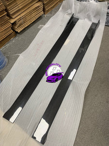 Genuine carbon fiber side skirts