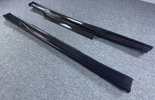 Load image into Gallery viewer, Nissan GTR R35 carbon fiber top secret side skirts
