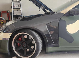 Infiniti G35 VENTED CARBON FIBER FENDERS