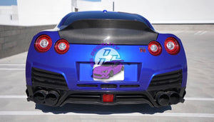 Nissan GT-R raised wing trunk